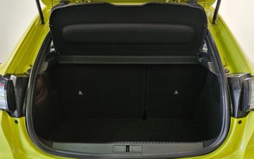 Забронировать Peugeot 208 (Model 2026) 